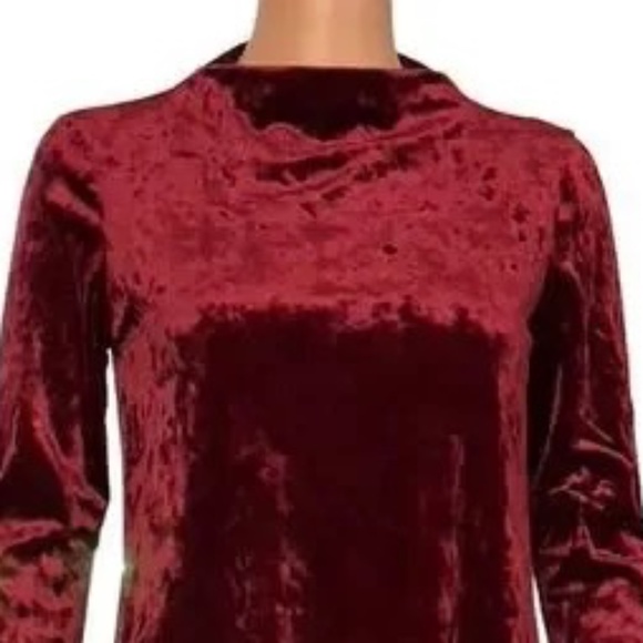 LC LAUREN CONRAD Wine Velour Bell Sleeve Shift Holiday Party Dress Small - Picture 4 of 5
